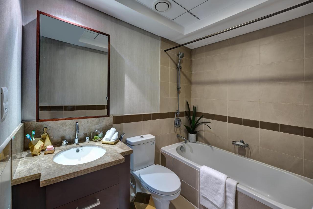 Durrani Homes - Designer 2Br Apt With Stunning Burj Khalifa And Fountain View Dubai Exterior photo